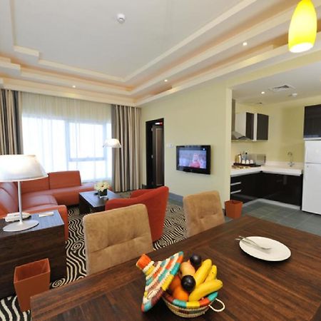 Al Raya Suites Hotel Manama Cameră foto
