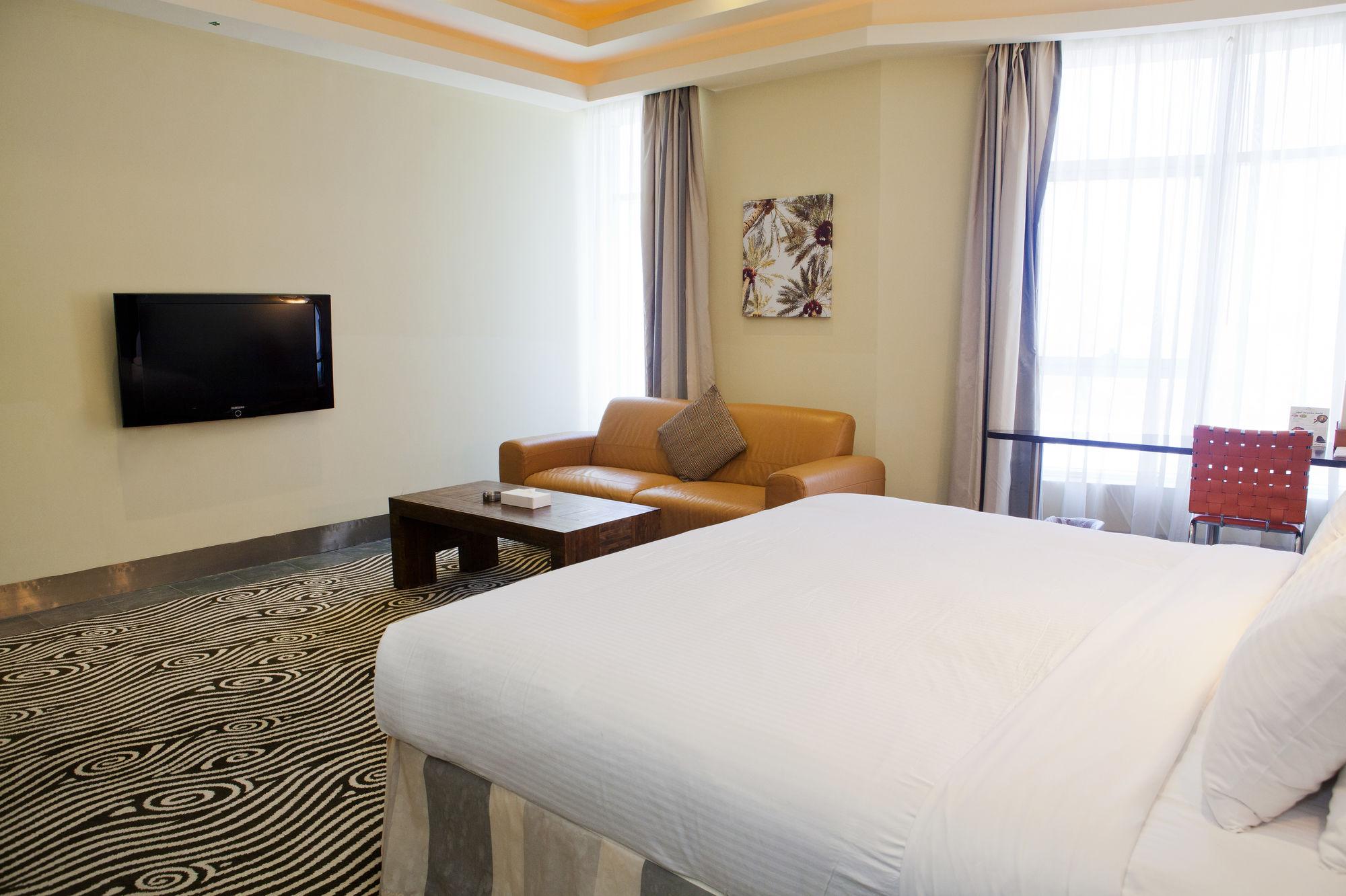Al Raya Suites Hotel Manama Exterior foto